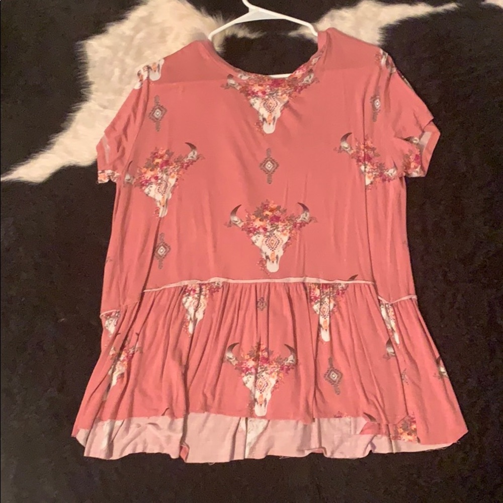 Boutique cow skull peplum top